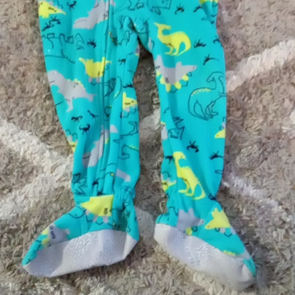 Carters dinosaur footed fleece pajamas 2t - Picture 2 of 3